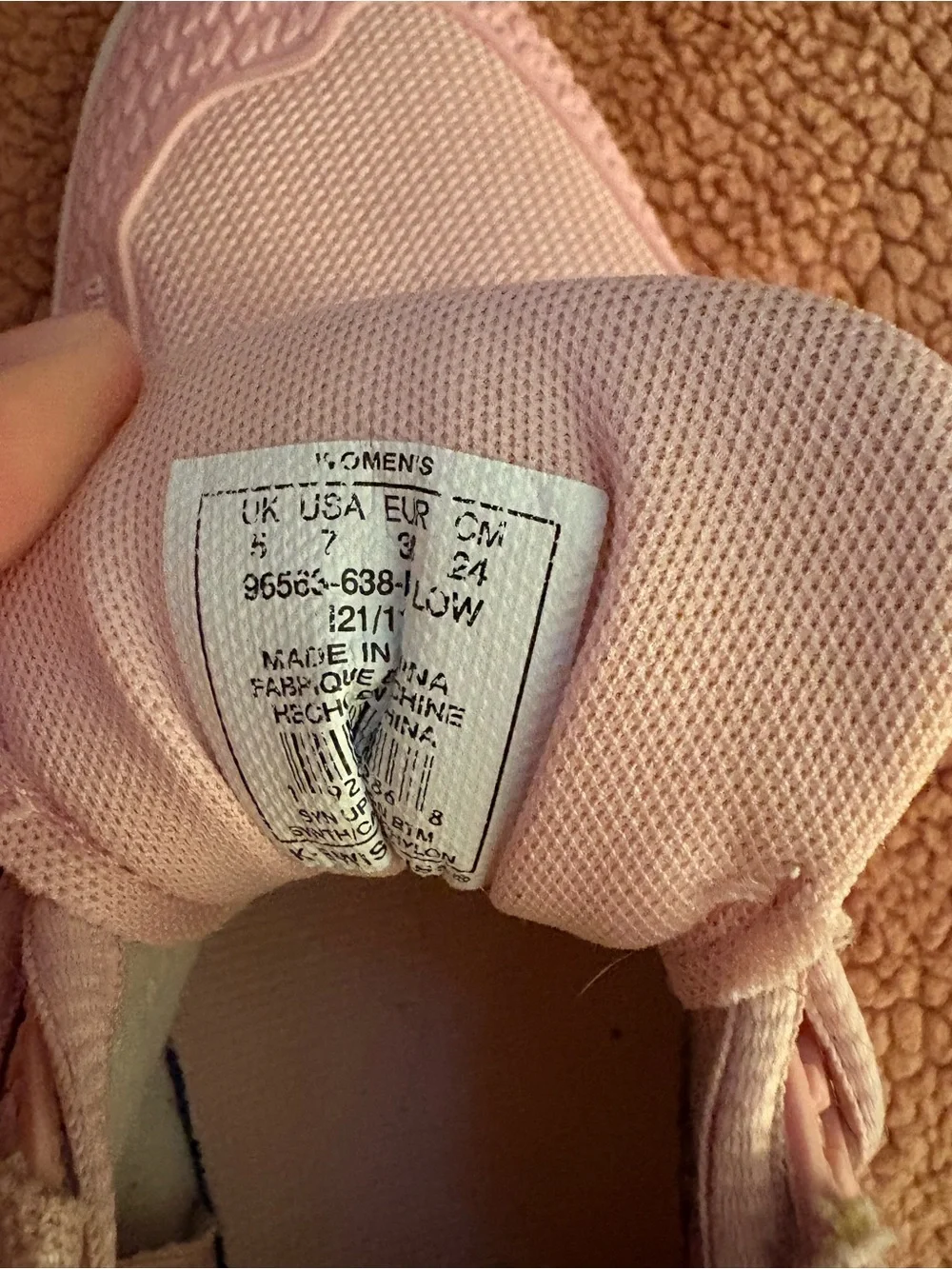 Pink Performance Mesh Trainer - Picture 5 of 5